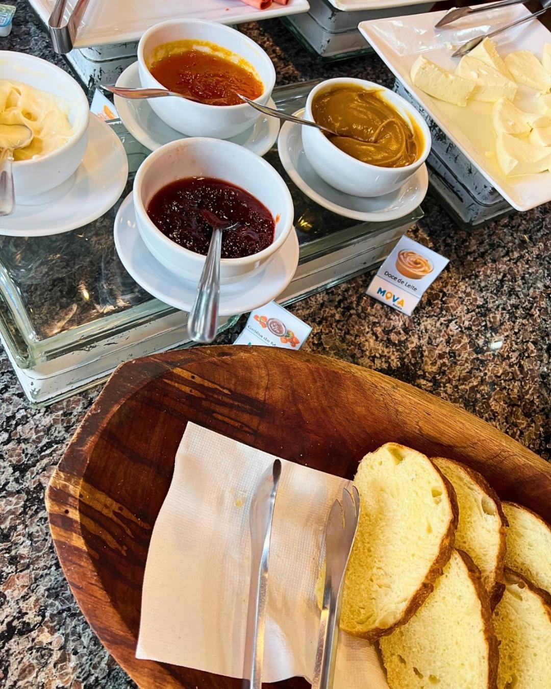 Mova D'oeste - Localizado Em Frente A Praca Principal Da Cidade, Na Area - Pe Na Praca 酒店 3*