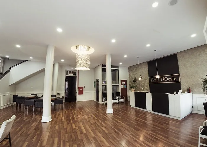 Mova Hotel D\'Oeste - Localizado Em Frente A Praca Principal Da Cidade, Na Area Central - Pe Na Praca